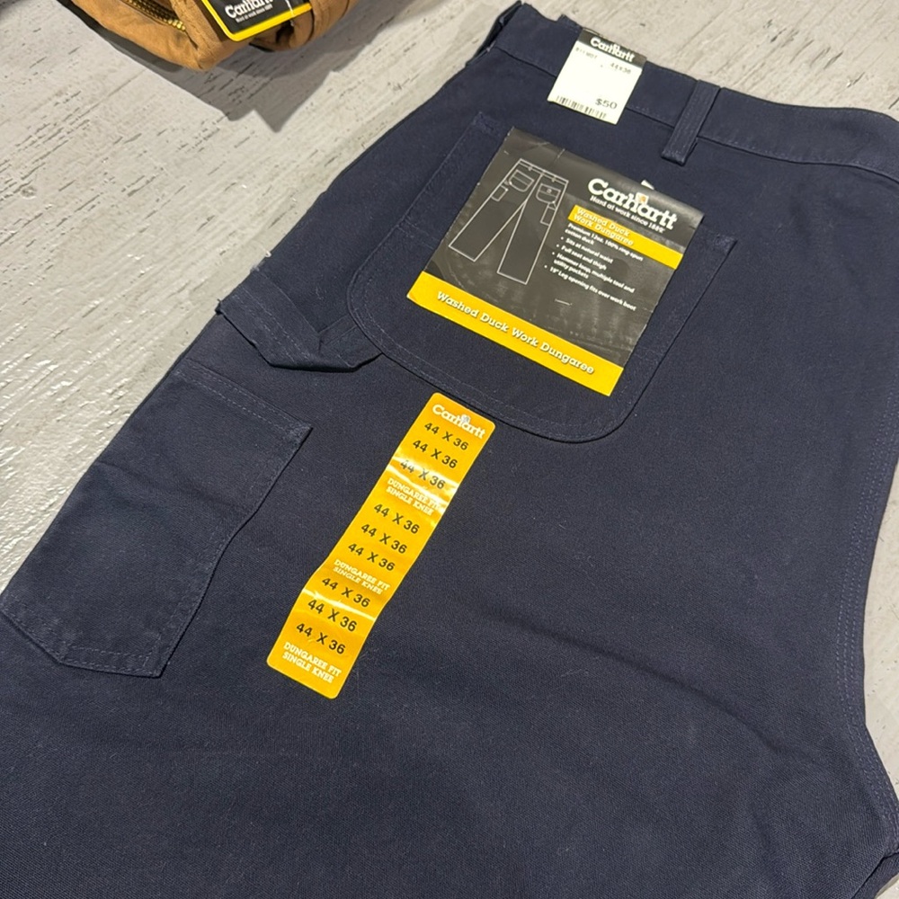 Carhartt Men's Work Pants - Midnight Navy Size 44x36

New. Never worn.